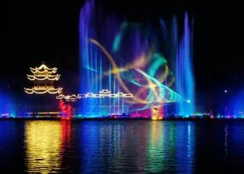 صانع النافورة 77 cultural park