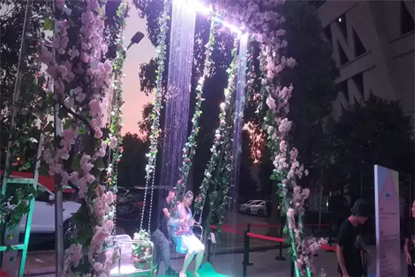 نافورة المياه التفاعلية 2 interactive water fountain