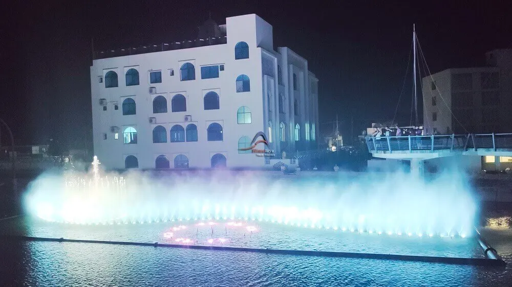 music floating fountain